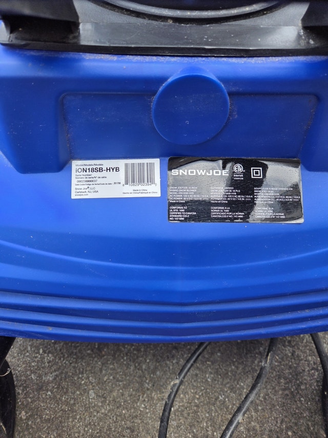 Snow Joe iON Hybrid Snow Blower - photo 5