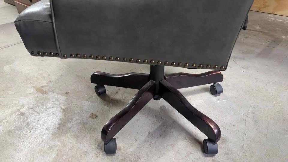 Office chair - photo 4