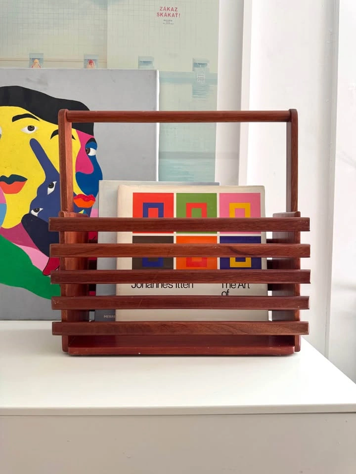 Vintage Mid-Century Modern Wood Slat Magazine Rack - photo 4