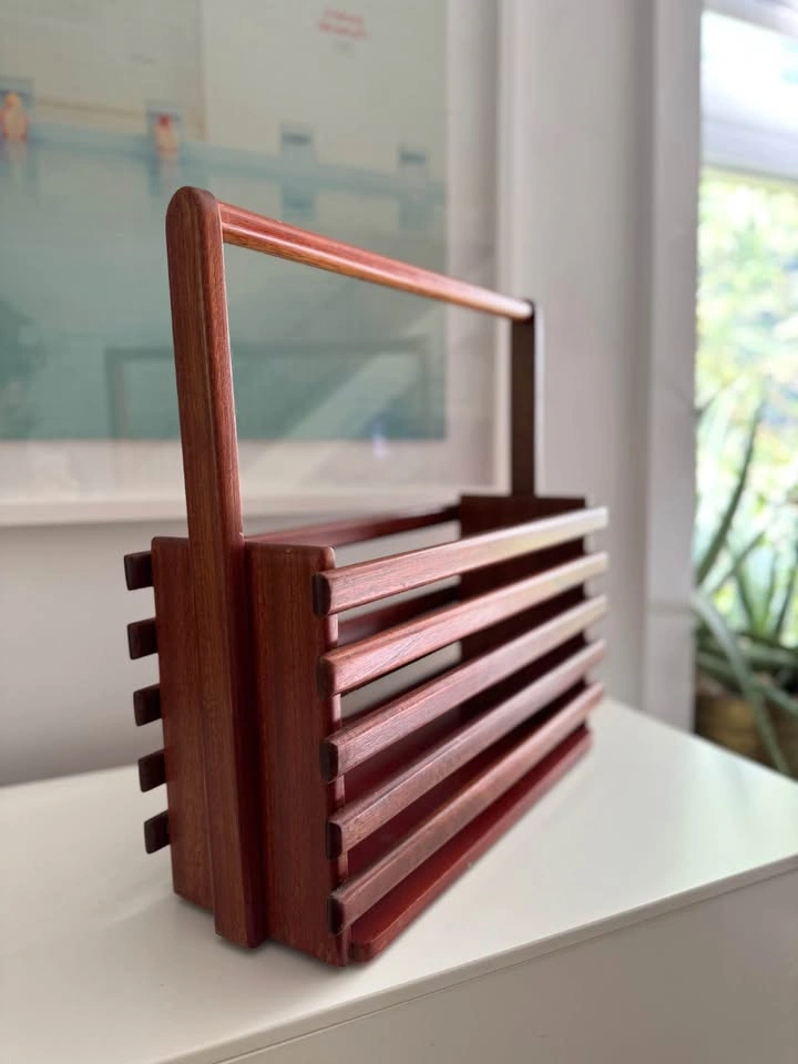 Vintage Mid-Century Modern Wood Slat Magazine Rack - photo 5