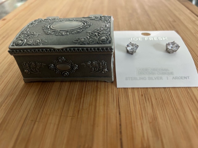 Joe Fresh Cubic Zirconia Stud Earrings - photo 3