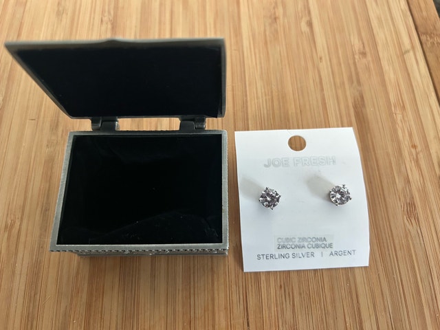 Joe Fresh Cubic Zirconia Stud Earrings - photo 4