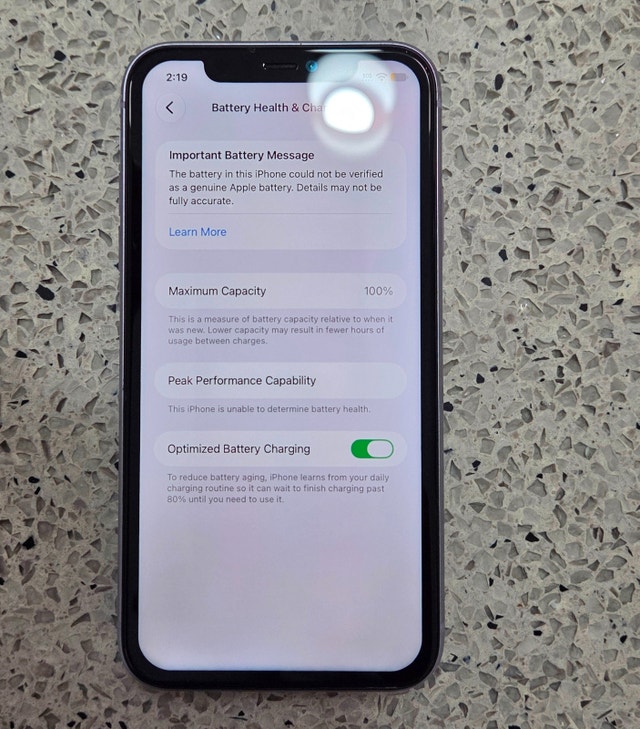 Apple iPhone 11 (Purple) - 128GB - 100% Battery - photo 4