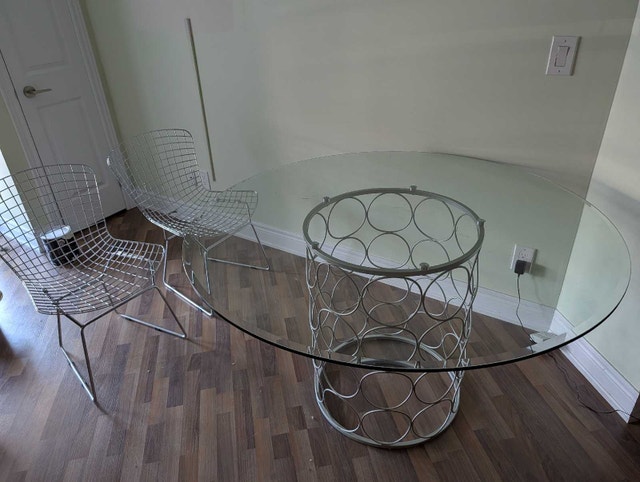 Round Glass Table