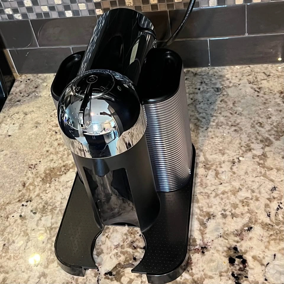 Nespresso Vertuo Coffee and Espresso Machine by Breville (Chrome - photo 3
