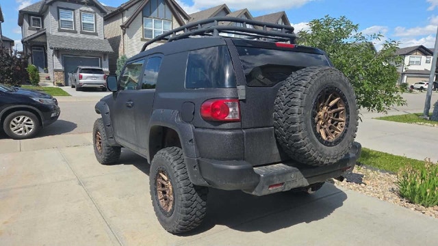 2007 Toyota FJ Cruiser - photo 3