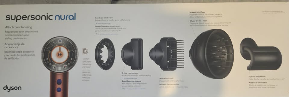 BRAND NEW Dyson hair dryer - Price Negotiable - photo 4