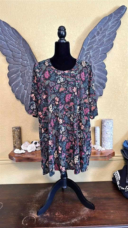 Penningtons Floral Tee Shirt
