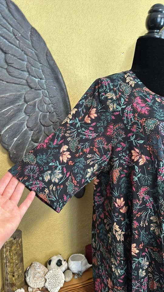 Penningtons Floral Tee Shirt - photo 2