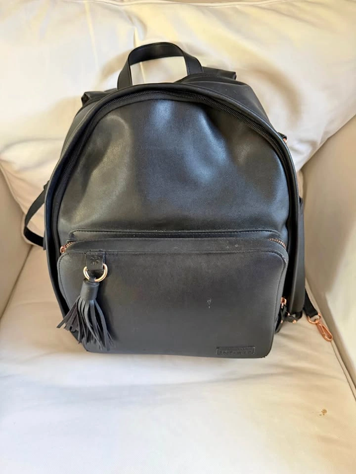 Skip Hop Diaper Backpack + Changing Pad – Excellent Condition