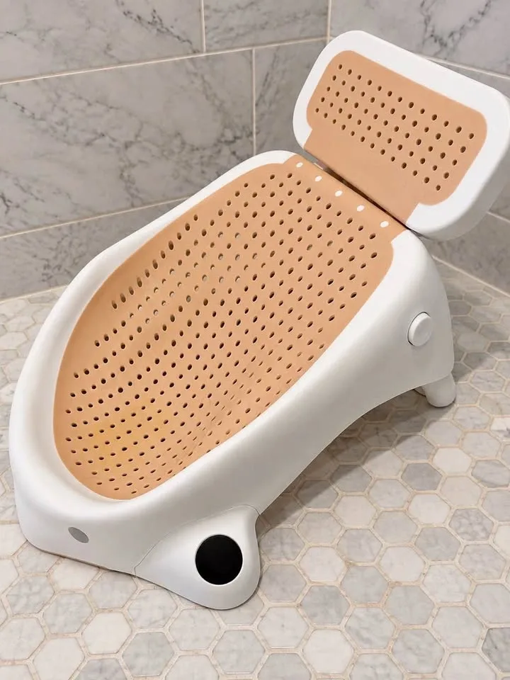 Jool Baby Newborn Bath Support / Baby Bather