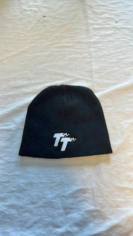 Winter beanie toque hat