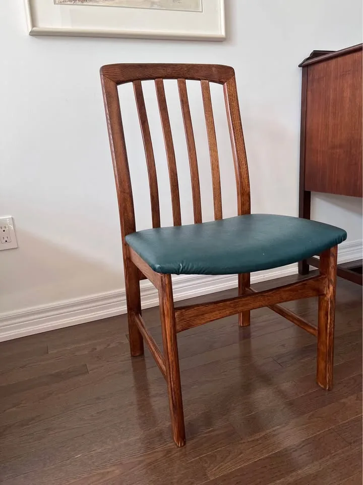 Set of 6 MCM dining chair - made by Nordic furniture image indicator(8)