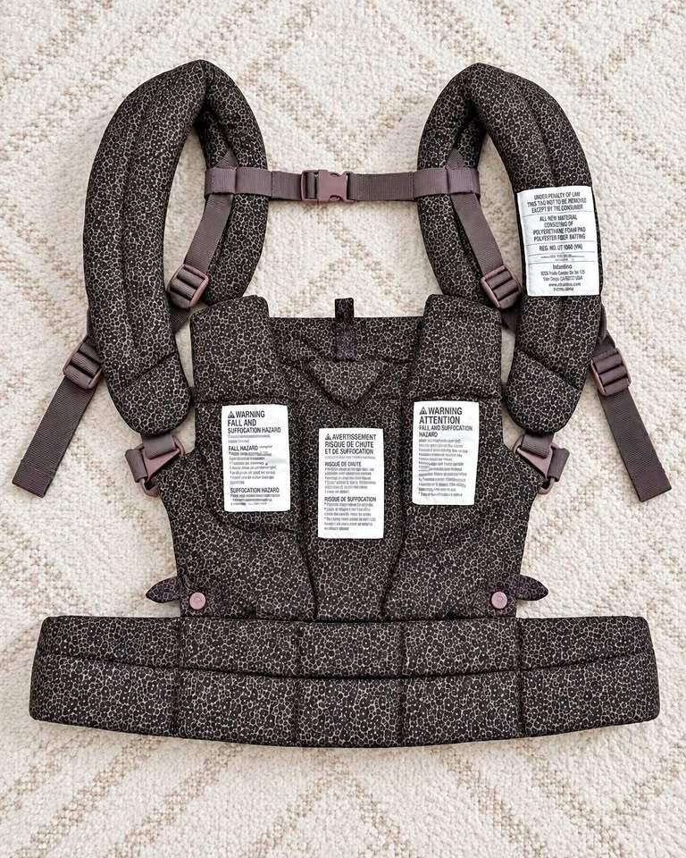 Infantino Flip 4-in-1 Baby Carrier – Leopard