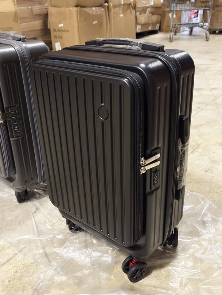 20' Handcarry Suitcase (Warehouse clearance) - photo 5
