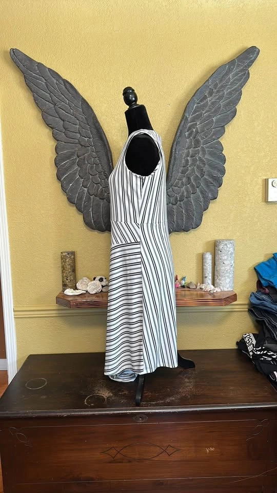 Banana Republic Striped Dress - photo 4
