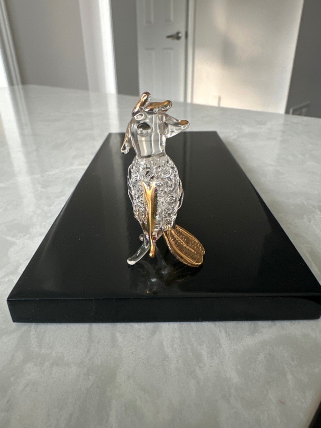 Miniature glass cockatoo parrot figurine - photo 3