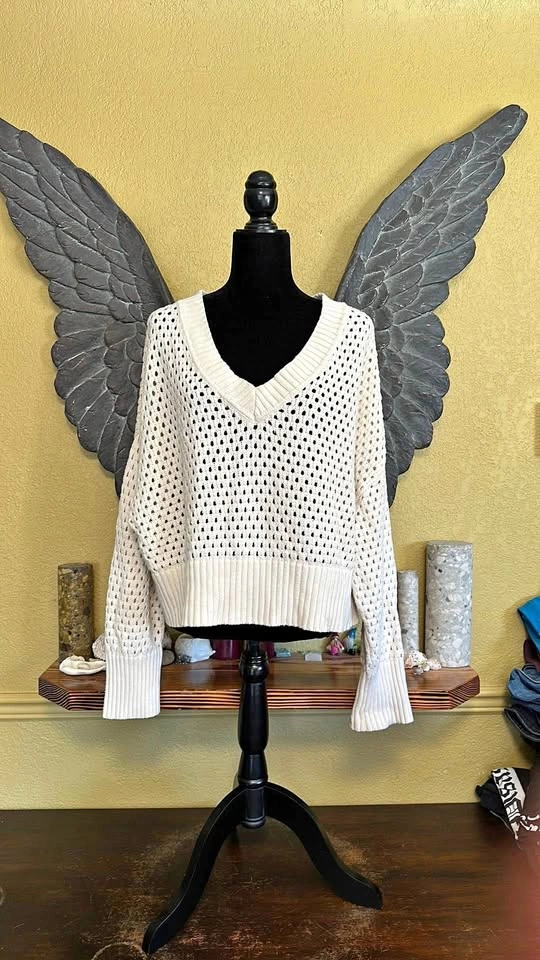Dynamite Knit Vneck Sweater
