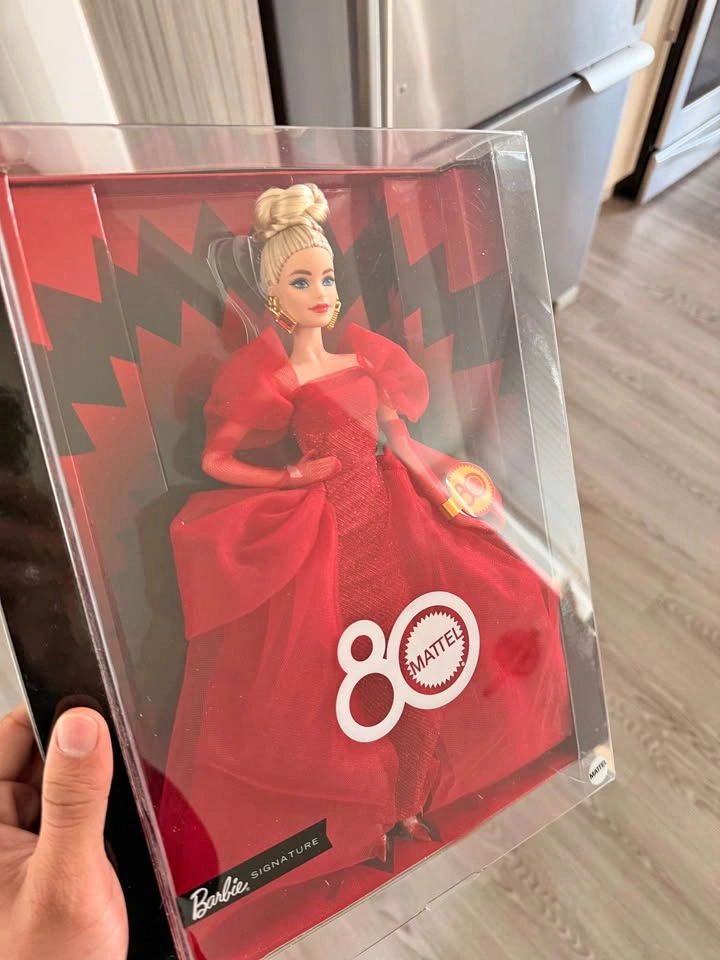 Barbie 80th anniversary edition