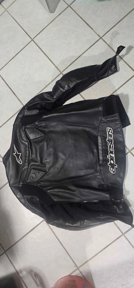 AlpineStars gp plus rv2 leather jacket - photo 2