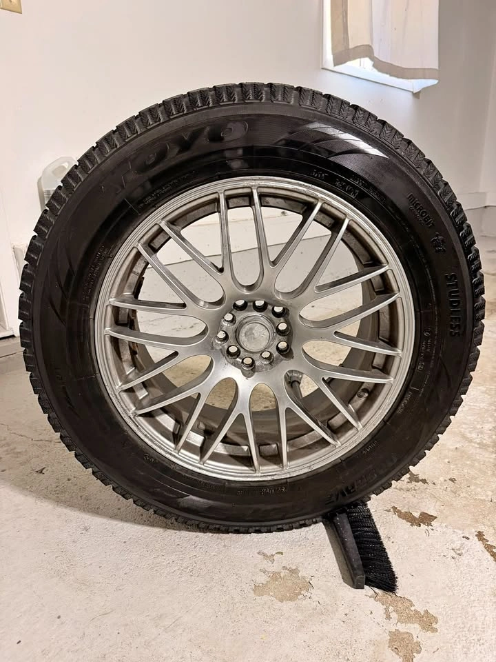 Toyo Observe GSi-5 Winter Tires & MSR Rims - Set of 4