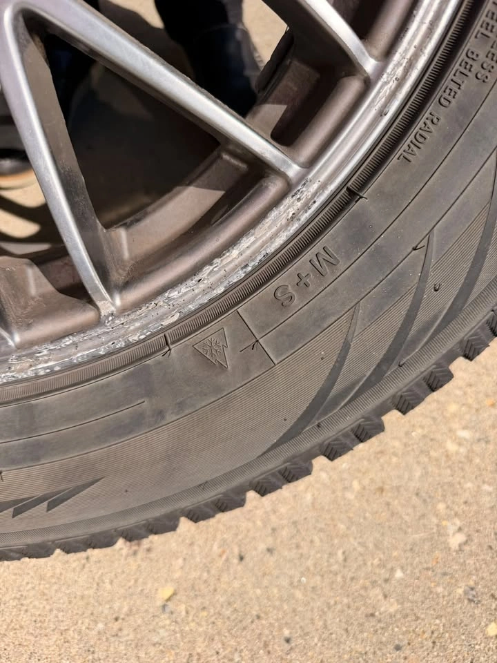 Toyo Observe GSi-5 Winter Tires & MSR Rims - Set of 4 - photo 3