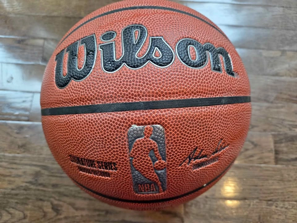 Like New! Wilson NBA Signature Series Basketball - Official Size