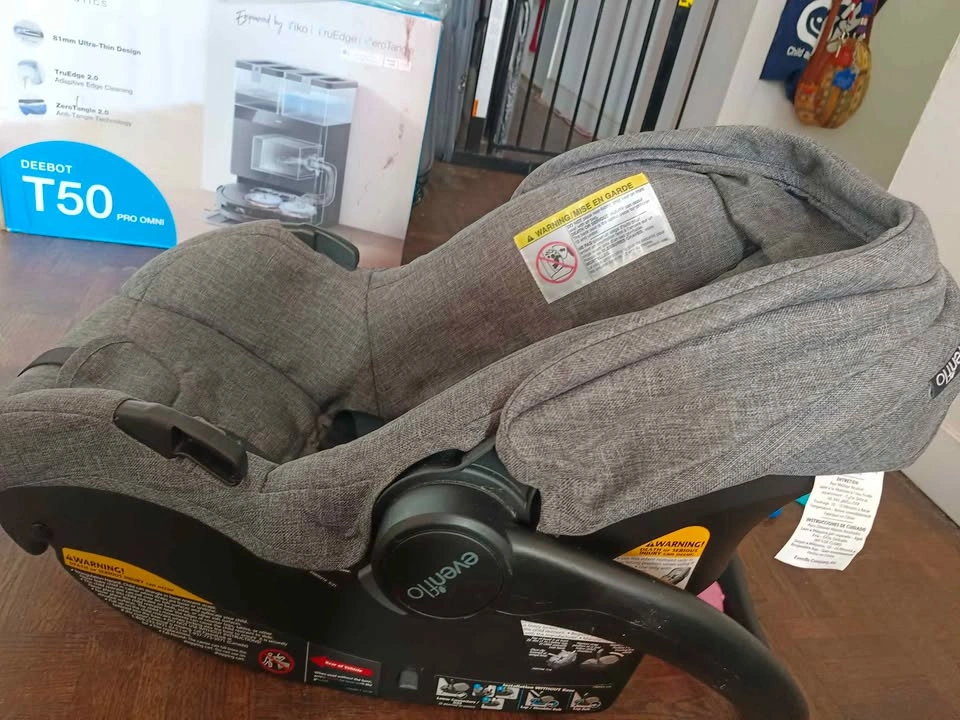 Infant Car Seat - photo 3