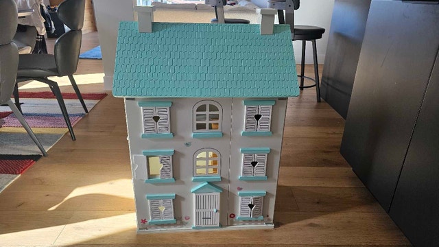 Large Wooden Dolls House