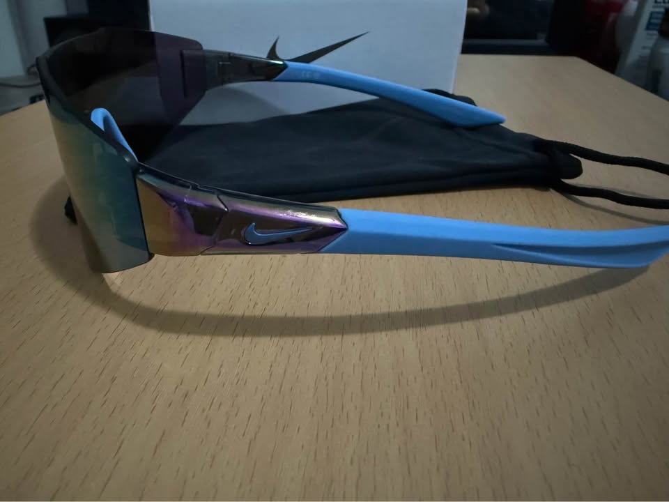 NIKE ATHENA EDGE - photo 3