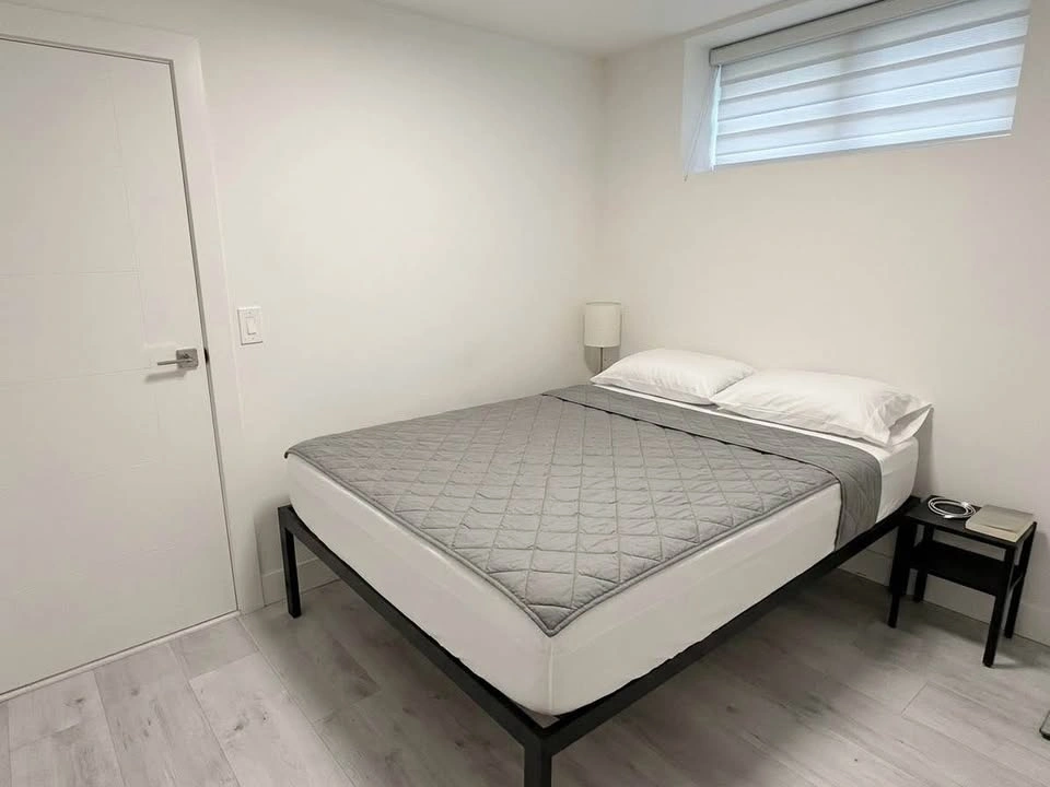 1 Bed 1 Bath - House