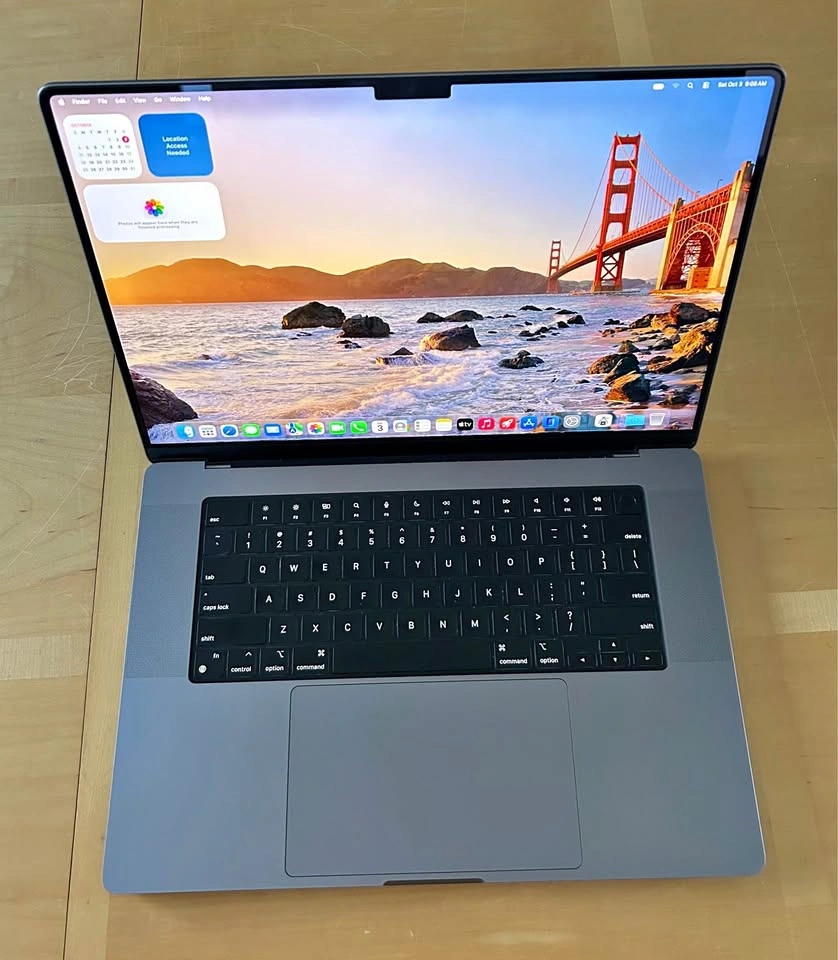 Excellent condition 16” M1 Pro MacBook with great battery!