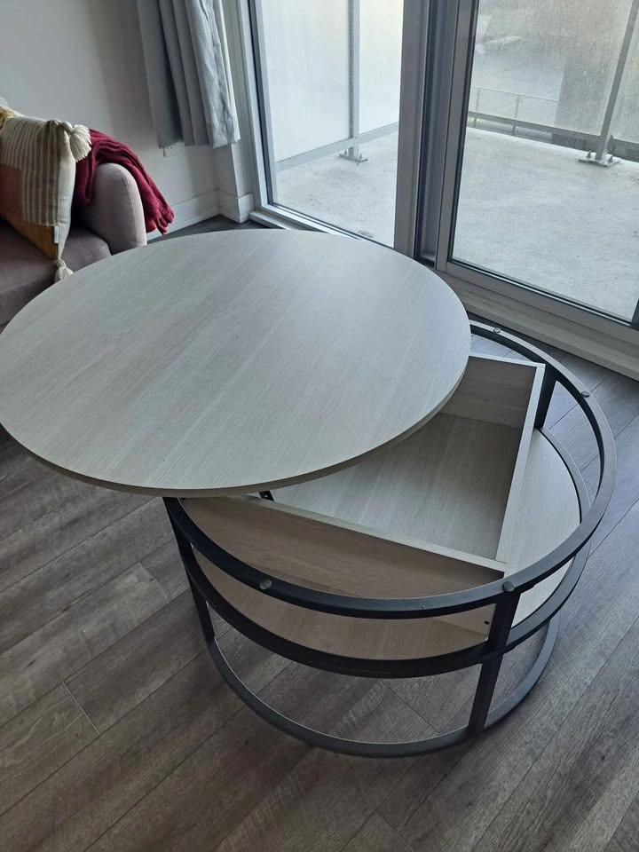 Wayfair round lift-top coffee/dining table - photo 2