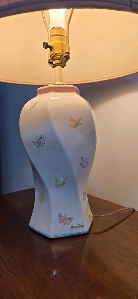 Vintage Murray Feiss Butterfly Ceramic Table Lamps – Pair - photo 4
