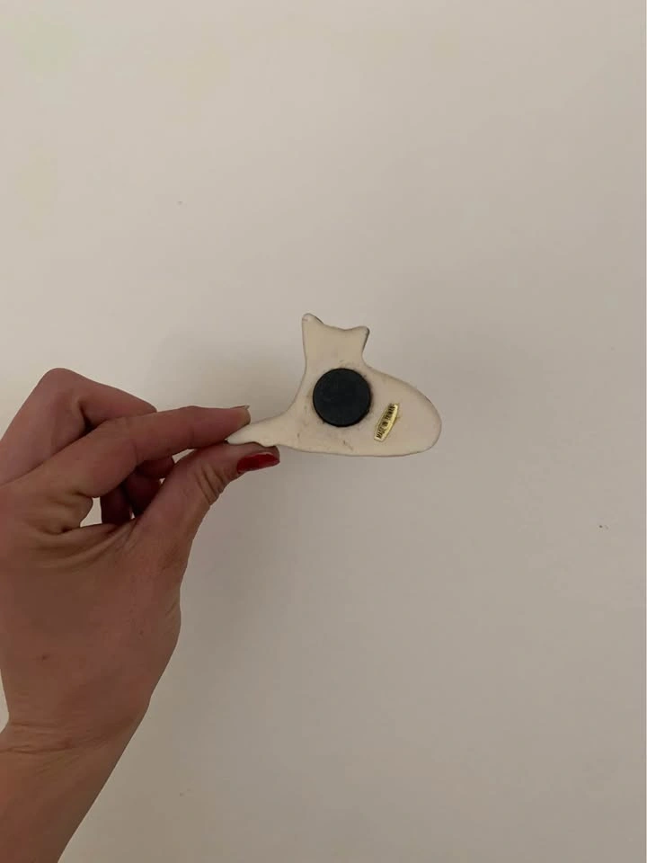 Vintage Cat Magnet (Free with purchase!) - photo 3