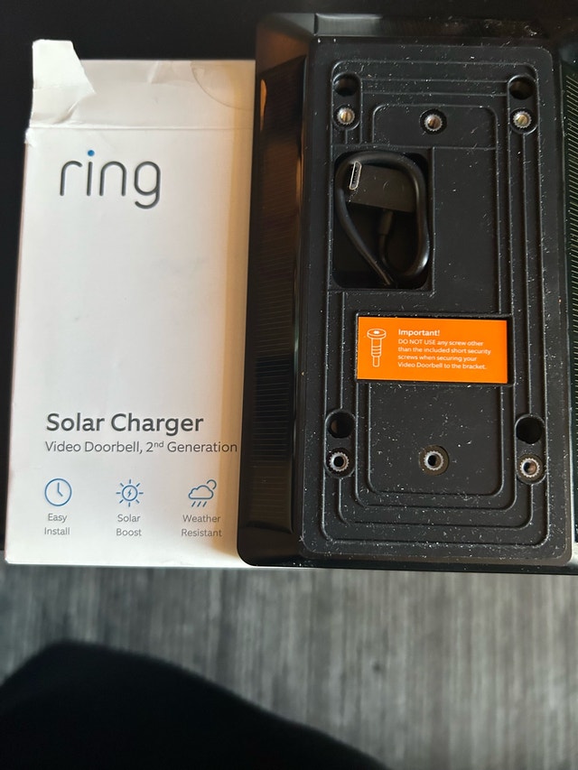Ring Solar Charger Mount for Video Doorbell (2nd Gen) – Open Box - photo 2