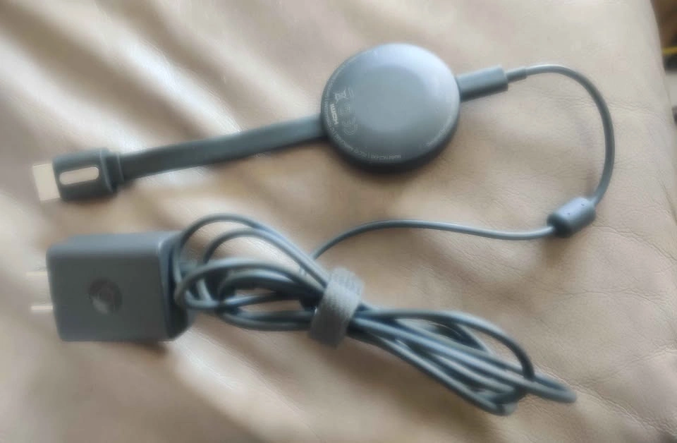 Google Chromecast 2nd Generation - photo 2