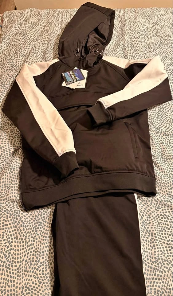 SEA RIPE Snowboard Ski Suit Jacket Pants Set Black White Size Me