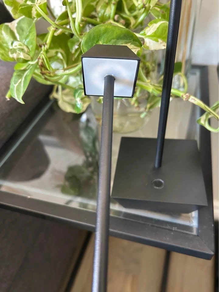 Set of 2 cordless touch table lamps - photo 2
