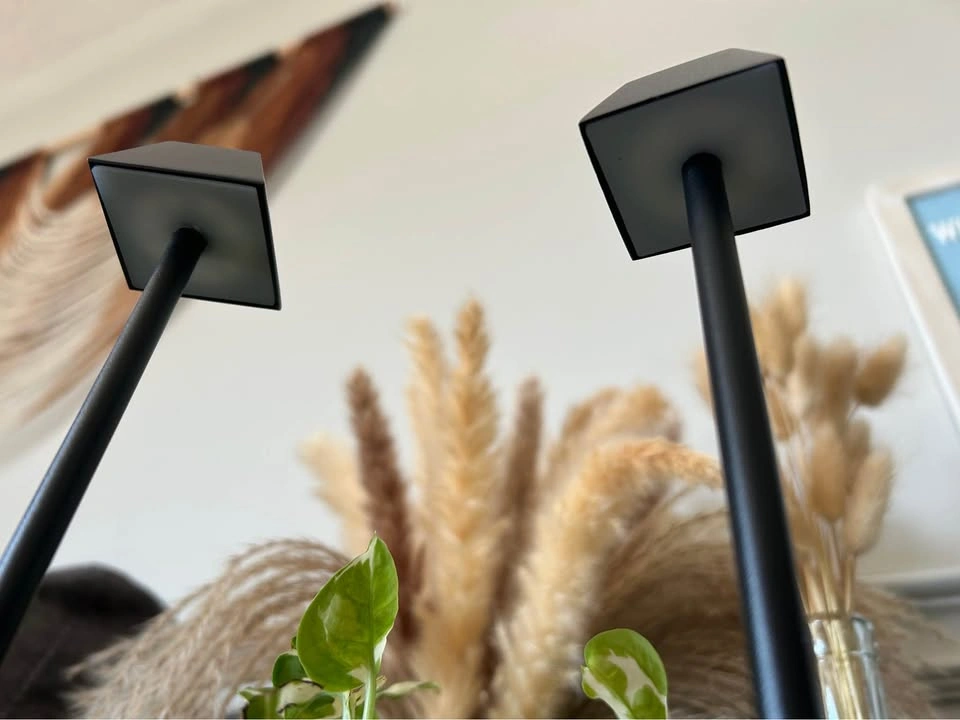 Set of 2 cordless touch table lamps - photo 4