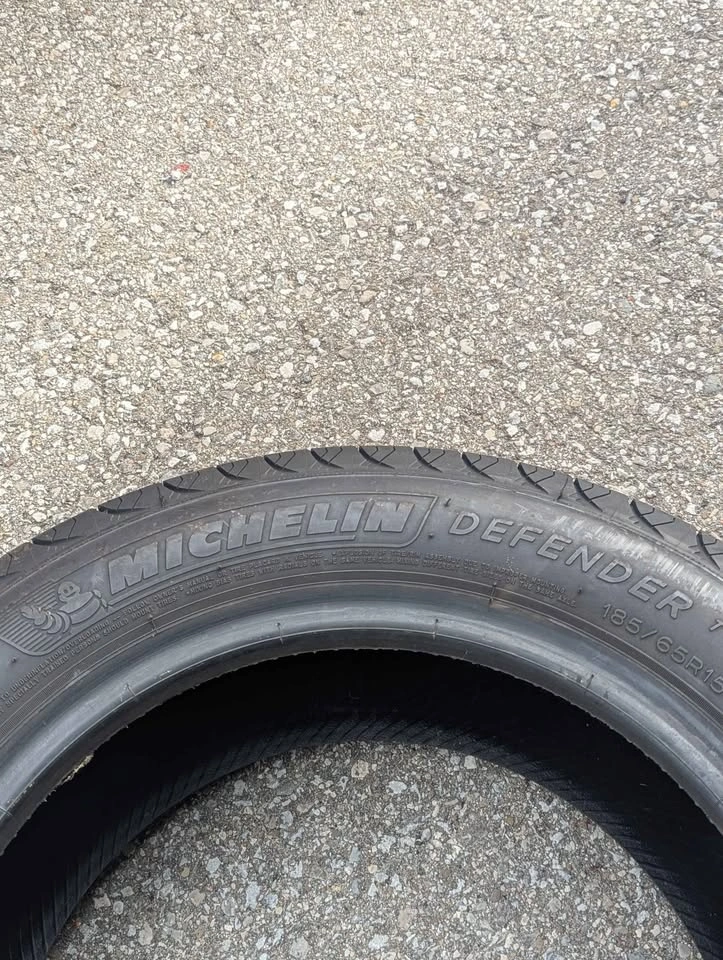 Michelin Defender - 185/65R15 - Single - photo 2