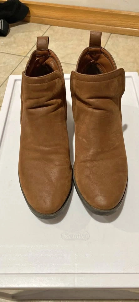 Lexi & Abbie Brown Ankle Booties