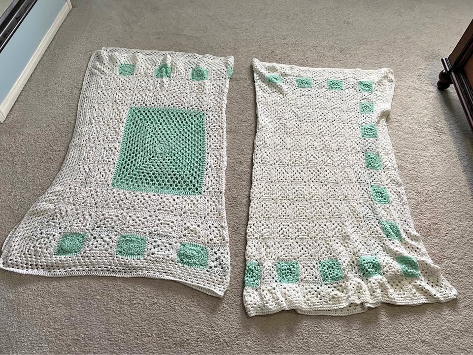 Knit blankets