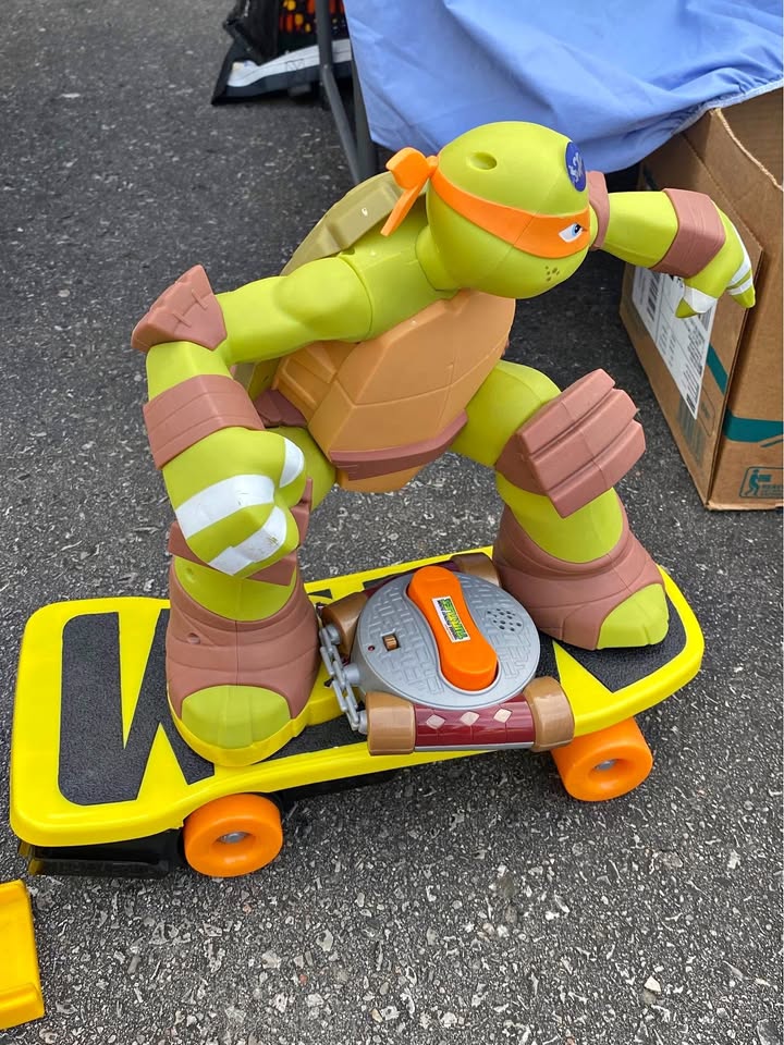 🧡Mikey TMNT skateboard
