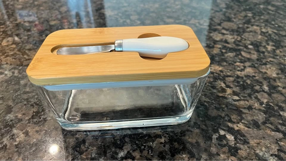 Glass Butter Dish with Bamboo Lid & Knife - photo 2
