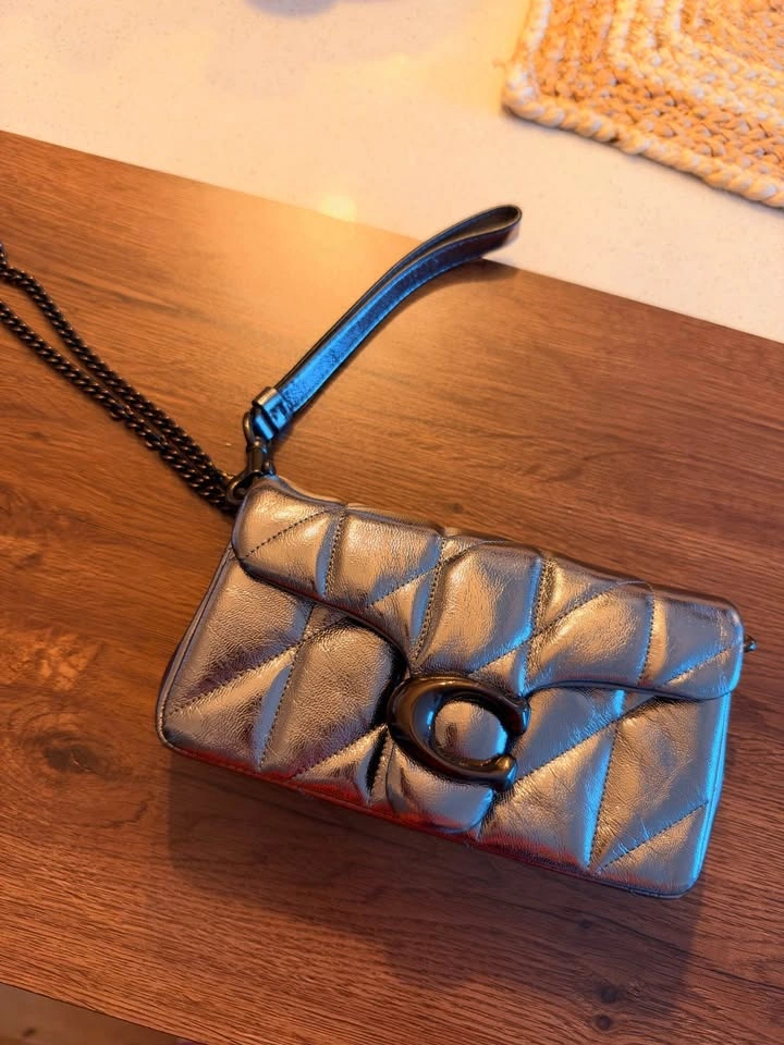 Coach Metallic Silver Pillow Tabby Shoulder Bag Wristlet 19 - photo 2