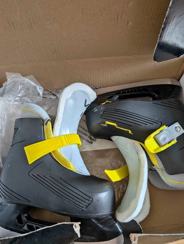 Bauer kids skates