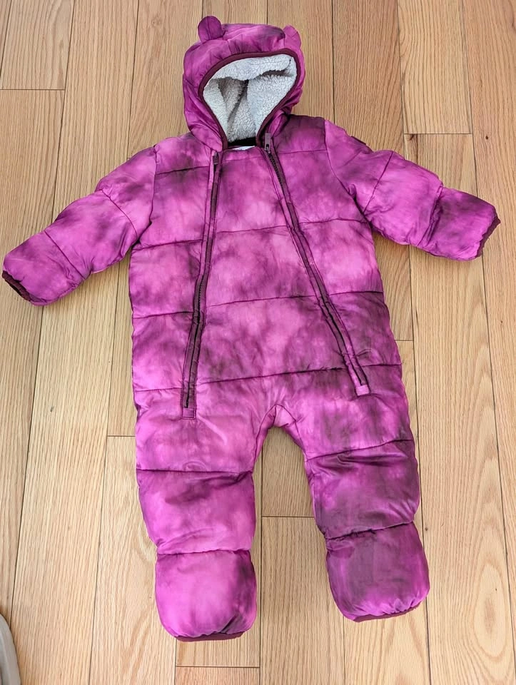 Snow suit 12-18 months