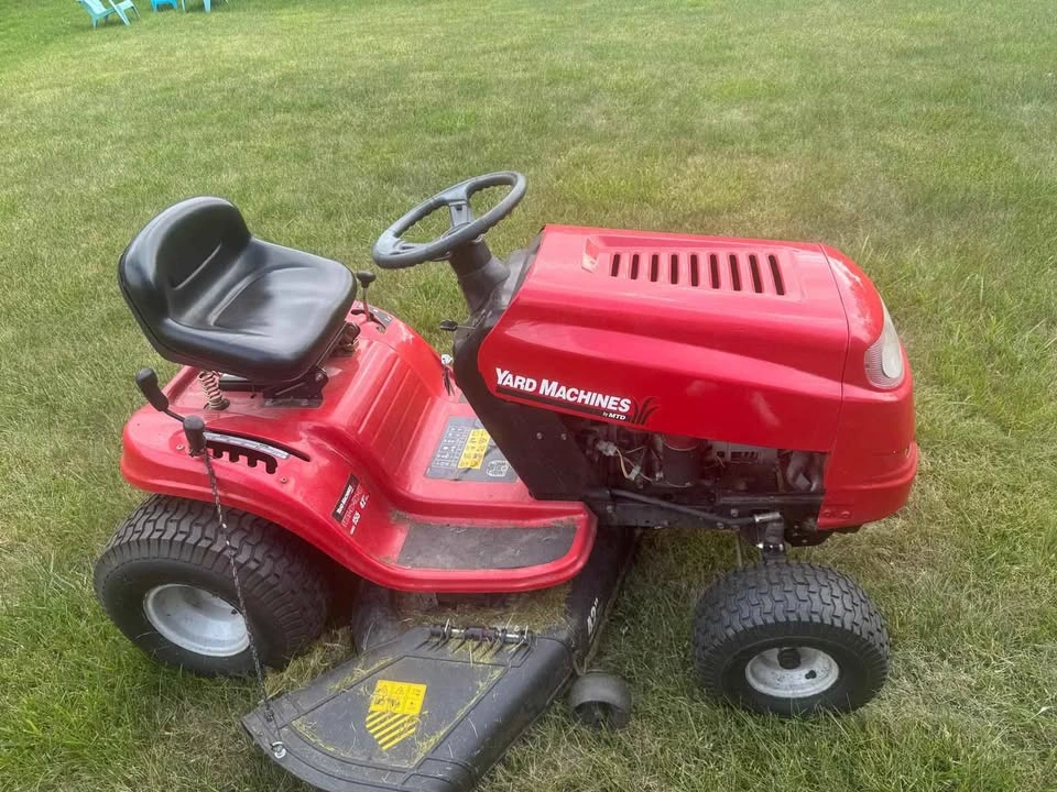 Riding lawn Mower - 42inch - photo 2