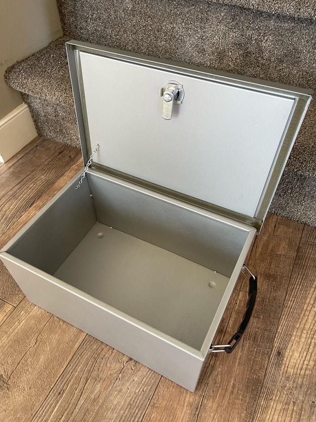 Metal Security Lock Box - photo 4